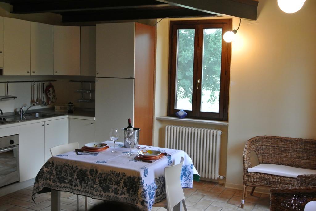 Agriturismo Valdappio Urbino Zimmer foto